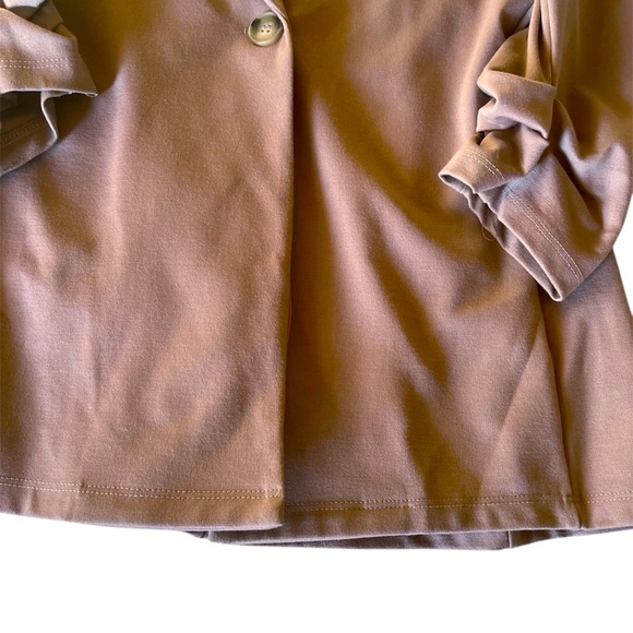Altar’d State Med Brown Shawl Lapel Single Button 3/4 Ruched Sleeve Blazer - Picture 7 of 7